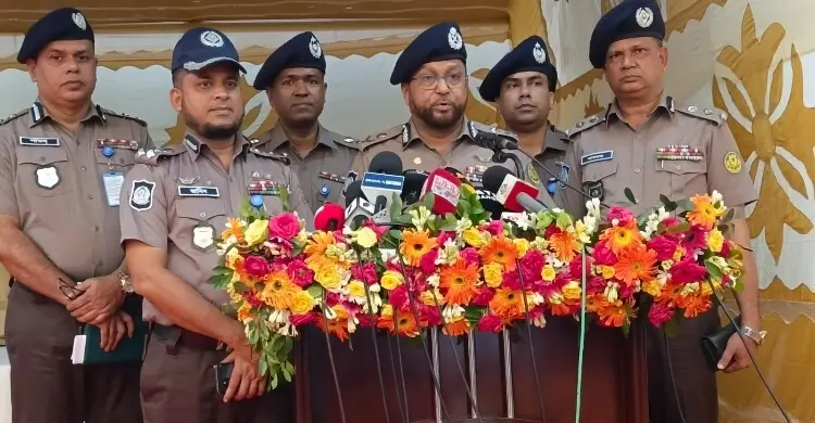 ঢাকার ১৯ গুরুত্বপূর্ণ মোড়ে এআই ক্যামেরা চালু: ট্রাফিক শৃঙ্খলায় নতুন মাত্রা, দেড় হাজার মামলা রেকর্ড
