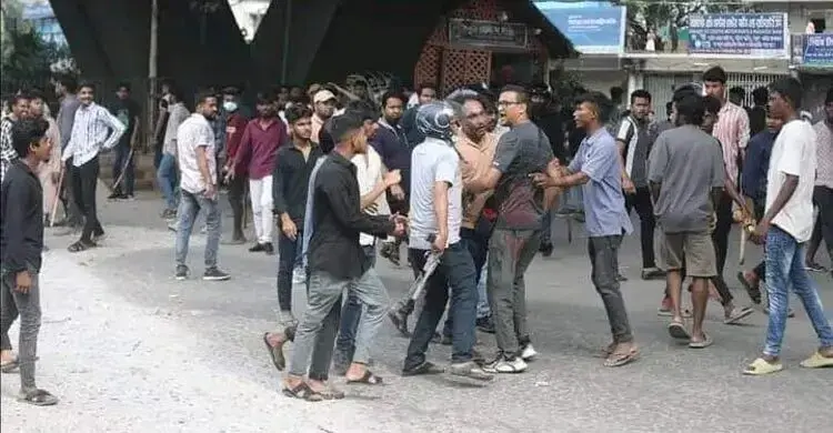 জুলাই বিপ্লবের স্মৃতি ও চেতনাকে ধারণ করতে চট্টগ্রামে মাসব্যাপী কর্মসূচি ঘোষণা