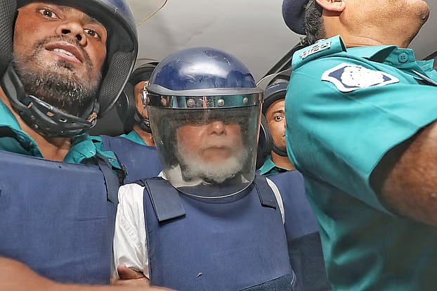সাবেক প্রধান বিচারপতি খায়রুল হকের কারামুক্তিতে বাধা নেই, আপিল বিভাগের ‘নো অর্ডার’