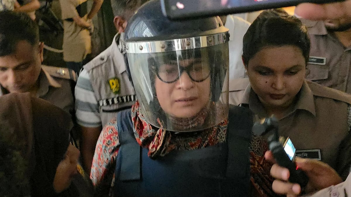 সন্ত্রাসবিরোধী মামলায় কারাগারে সাবেক এমপি আশিকা সুলতানা