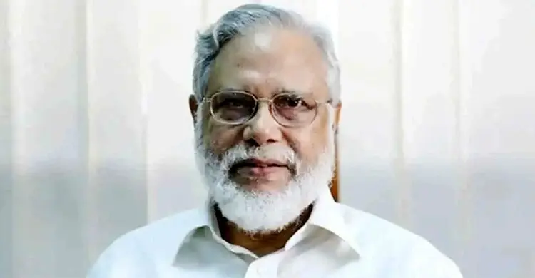 ছাত্র-জনতার অভ্যুত্থানে হত্যাচেষ্টা মামলা: সাবেক প্রধান বিচারপতি খায়রুল হককে গ্রেফতার দেখানোর আবেদন