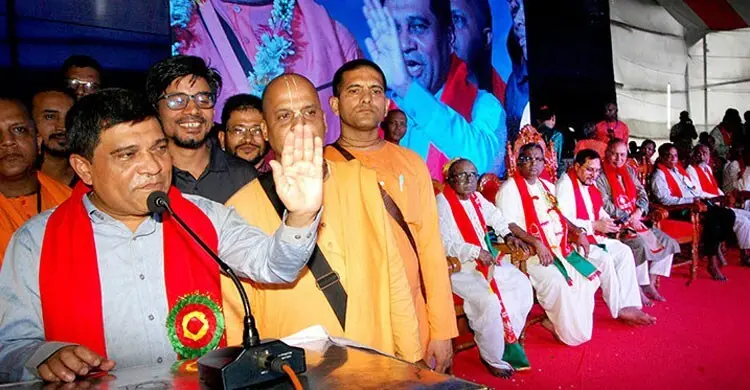 চট্টগ্রামে উল্টো রথযাত্রায় সাম্প্রদায়িক সম্প্রীতির বার্তা, অংশ নিলেন হাজারো ভক্ত