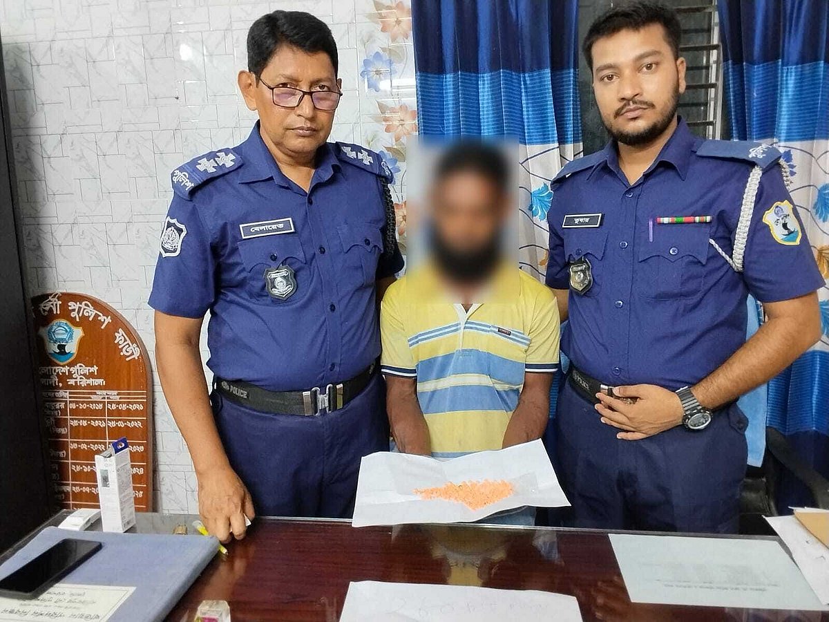 বরিশালের জয়ন্তী নদীতে ইয়াবা চালান আটক, ট্রলারসহ গ্রেপ্তার ১