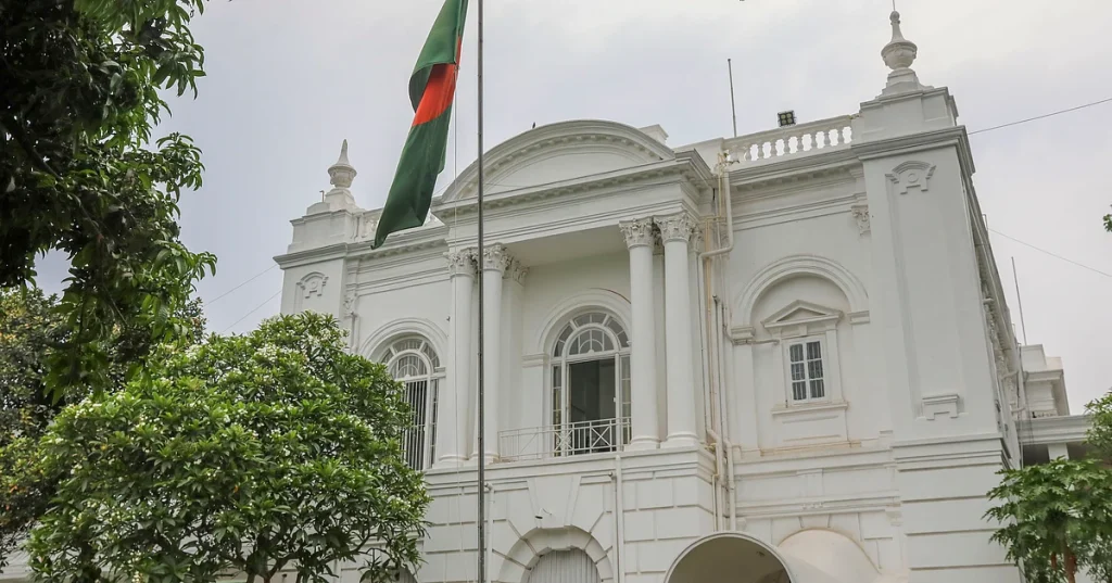 বিএনপি নেতা ইলিয়াস আলী গুম মামলা: উইং কমান্ডার সাইফুর রহমানকে গ্রেপ্তার দেখানোর আবেদন